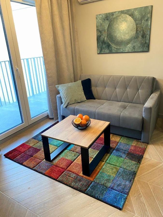 Apartmán Grey House + Free Parking Vratislav Exteriér fotografie